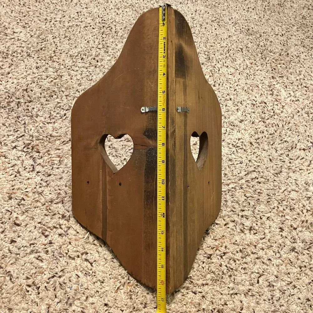 VTG‎ 90s Wooden Heart Cutout Corner Wall Shelf Pegs Cottagecore Farmhouse Rustic